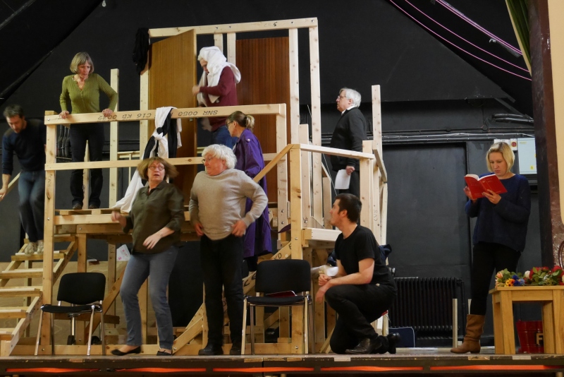 Noises Off