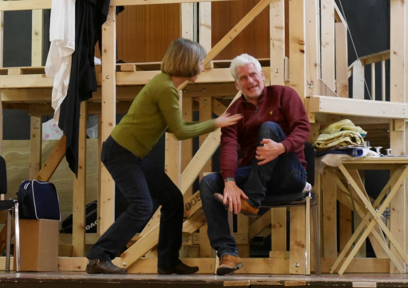 Noises Off
