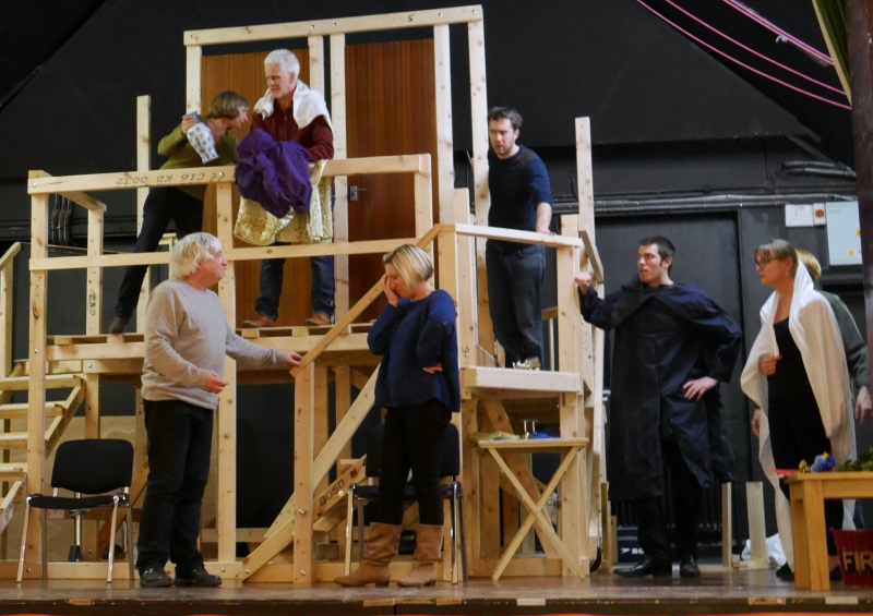 Noises Off